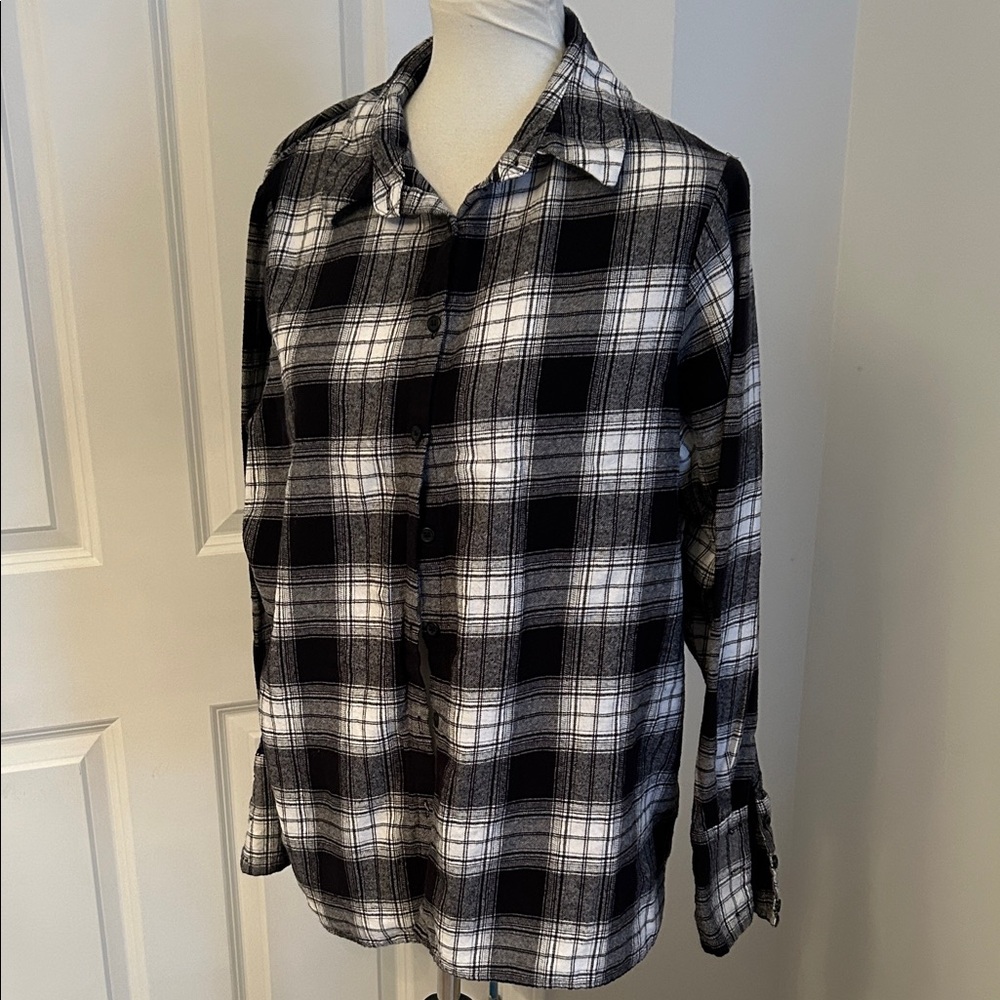 PrettyLittleThing Oversized Plaid Button Down Flannel